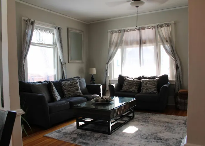 Historic Home W/Pikes Peak Views